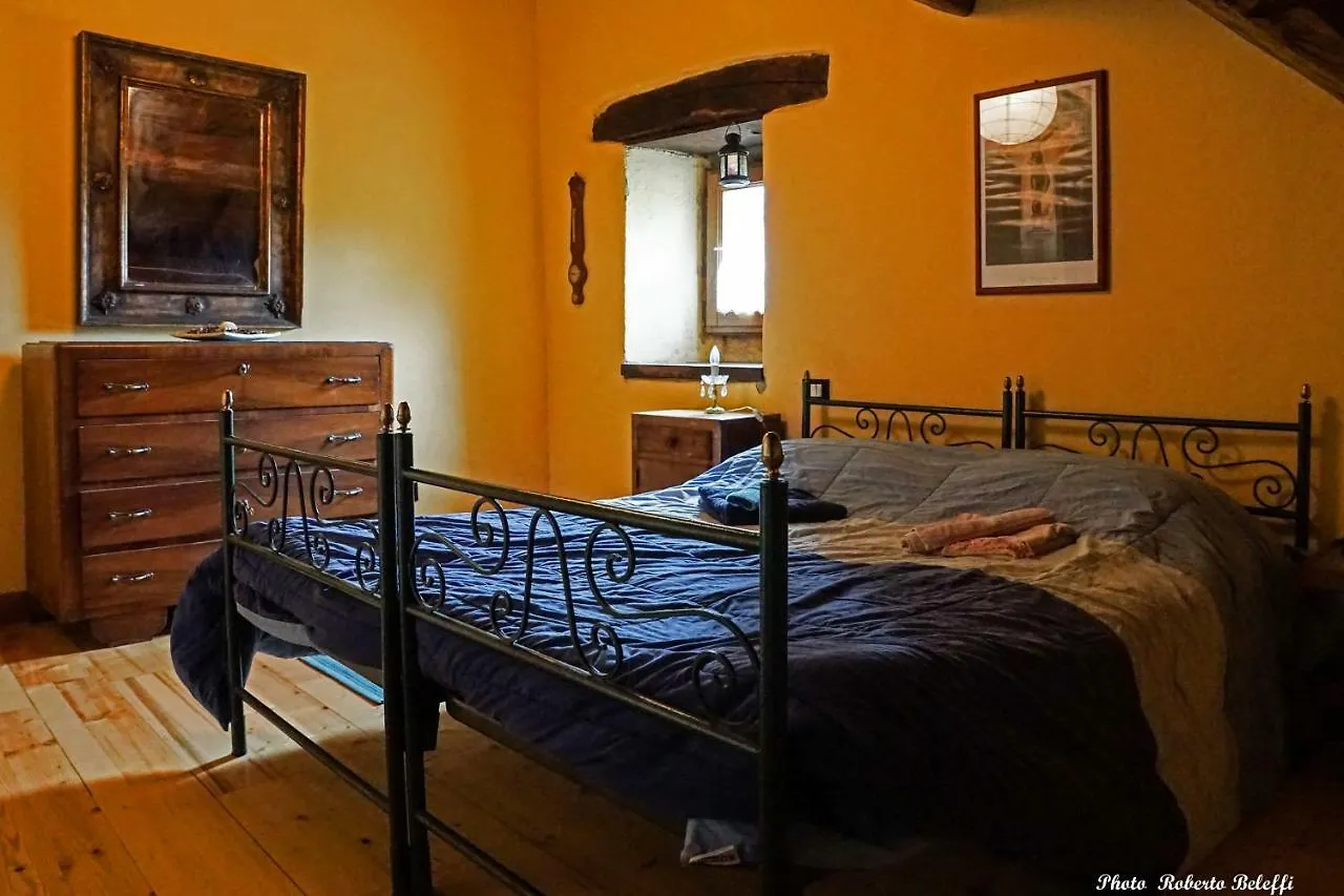 Rifugio La Castellina Hotel Il Castagno D'Andrea 0*,  Italia